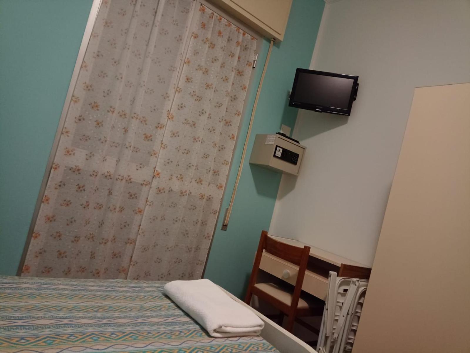 Hotel Toschi Lido di Classe Kültér fotó